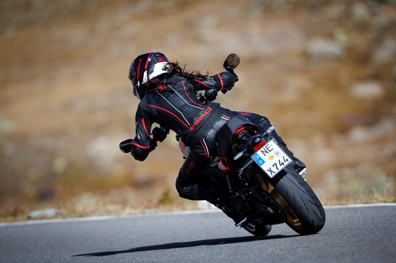 Debbie 3 Top sporty women's jacket